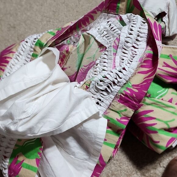 Lilly Pulitzer  - Picture 8 of 10